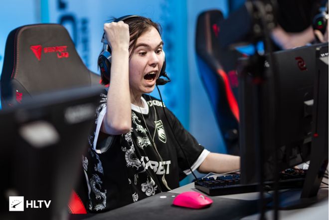 由于此事关 由于此事关