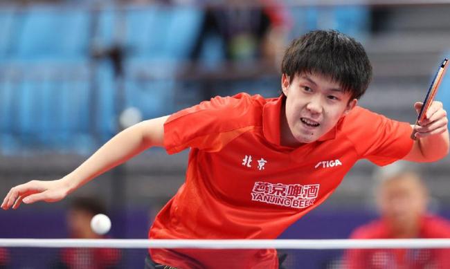 赛后采访里 赛后采访里